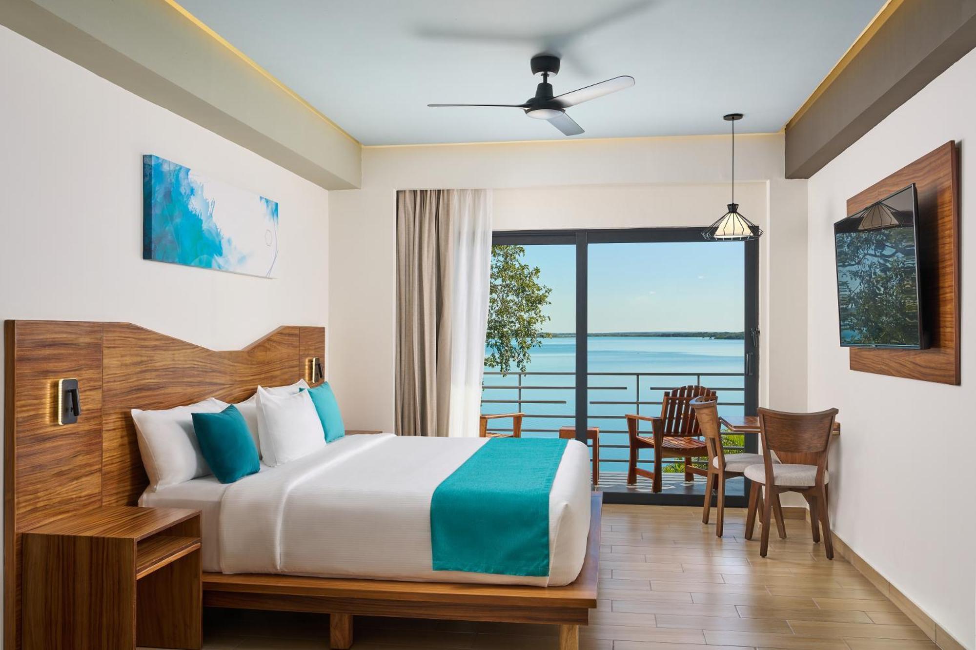 Cristalino Lagoon Front Hotel, Restaurant & Spa Bacalar Exterior photo